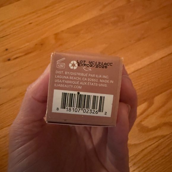 ILIA Super Serum Skin Tint SPF 40 Balos ST3 - very light neutral cool undertone - Picture 4 of 4